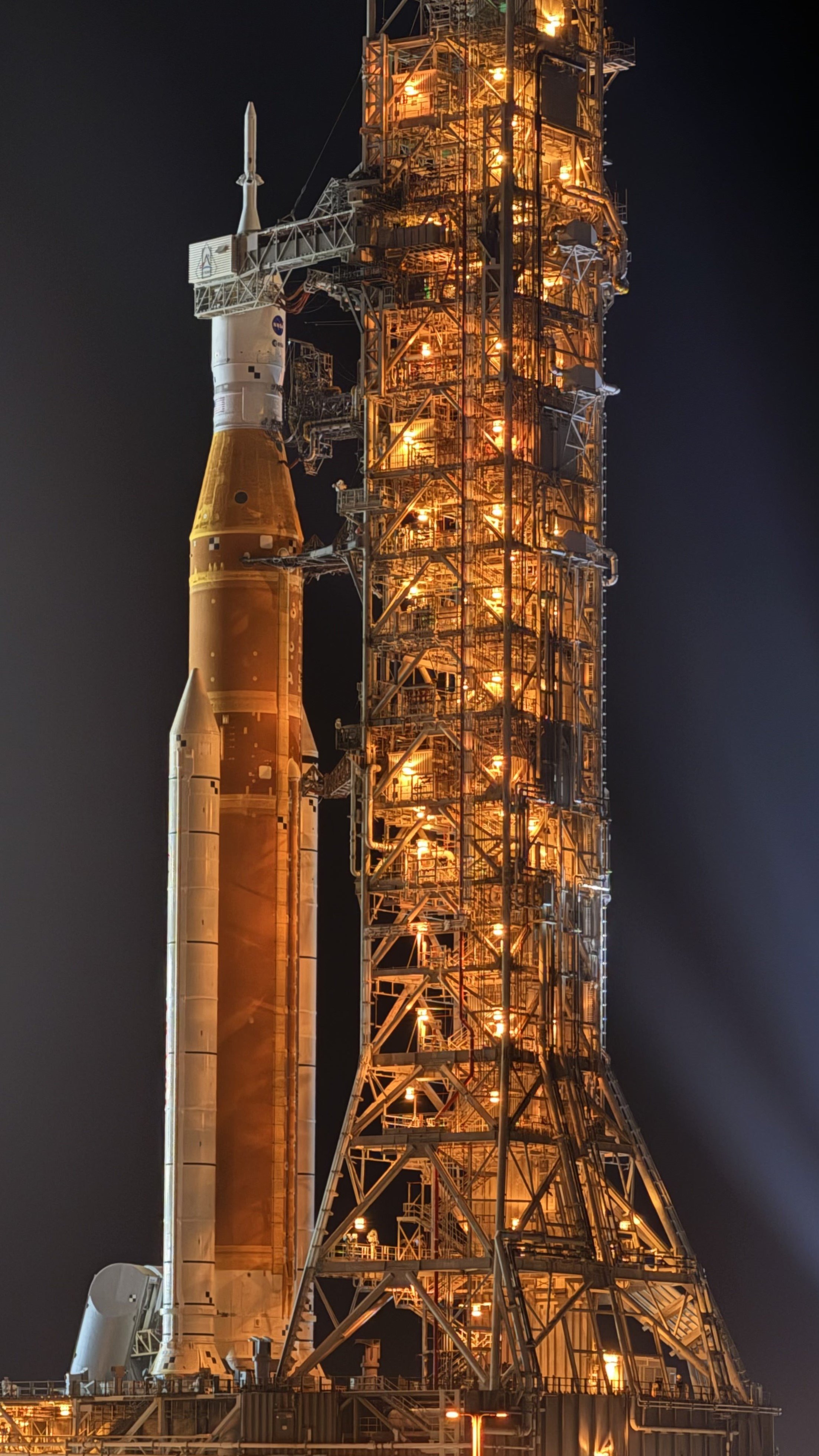 Artemis II Roll Out 2