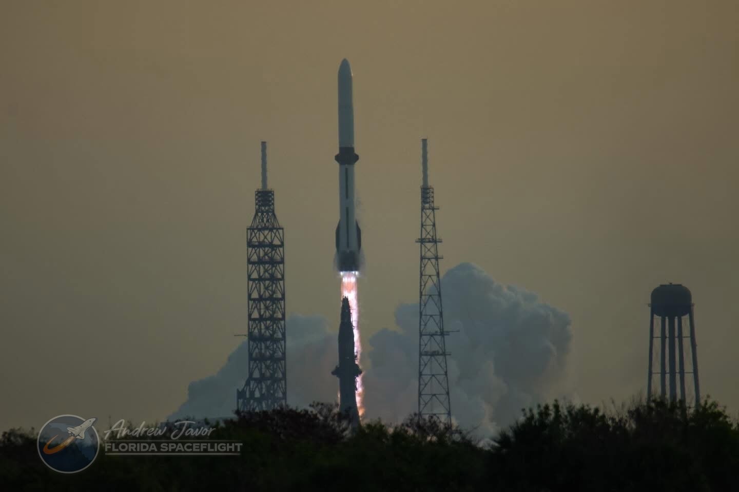 Blue Origin’s New Glenn rocket launches from Cape Canaveral Space Force Station at 7:25 AM EST. Photo: Andrew Javor/Florida Spaceflight